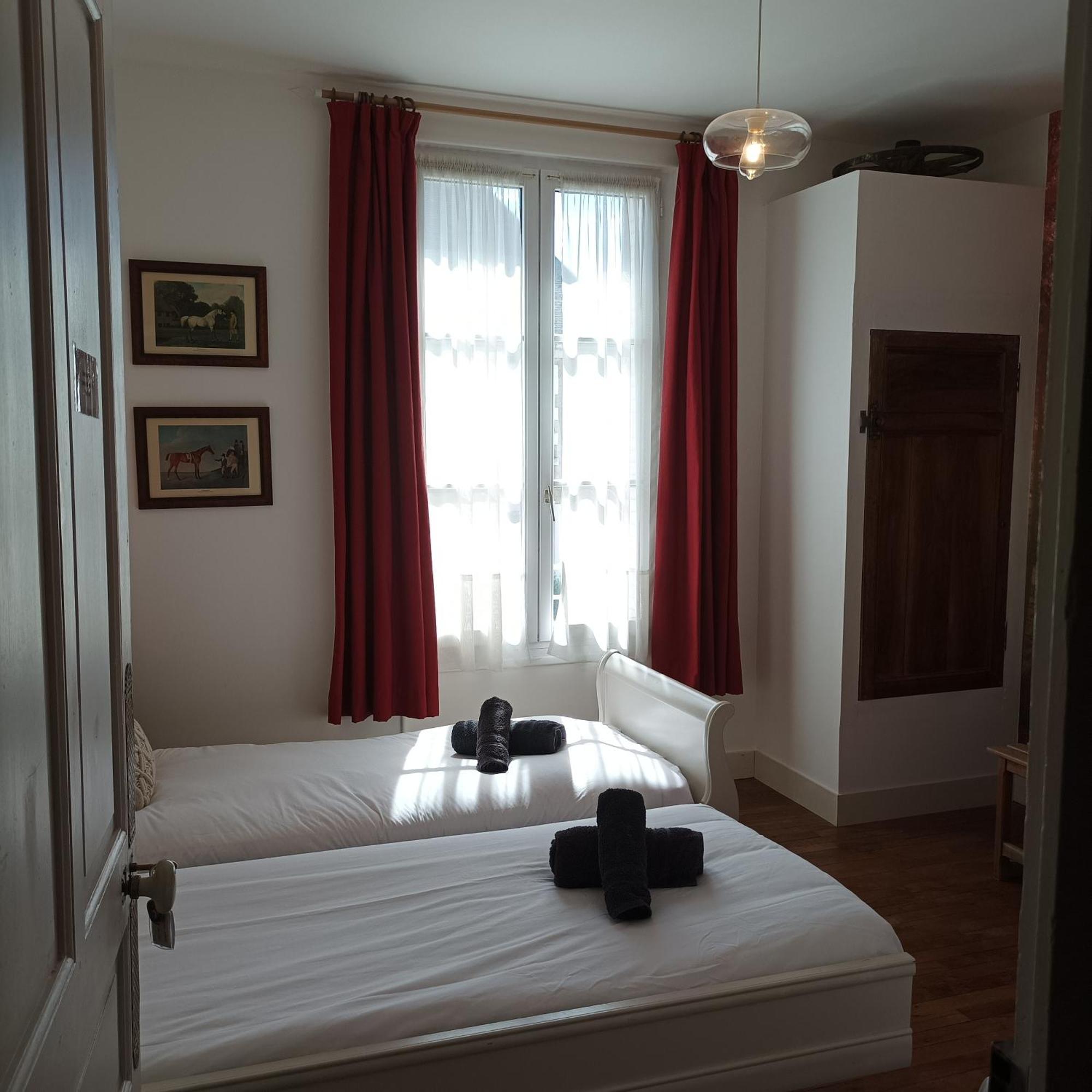 Le Relais des Roses- Chambres d'hôtes Vatan Quarto foto